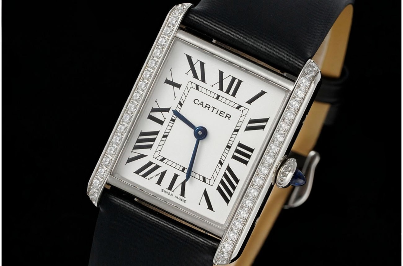 Tank Must 25mm Dia SS/SA White Dial AF Quartz