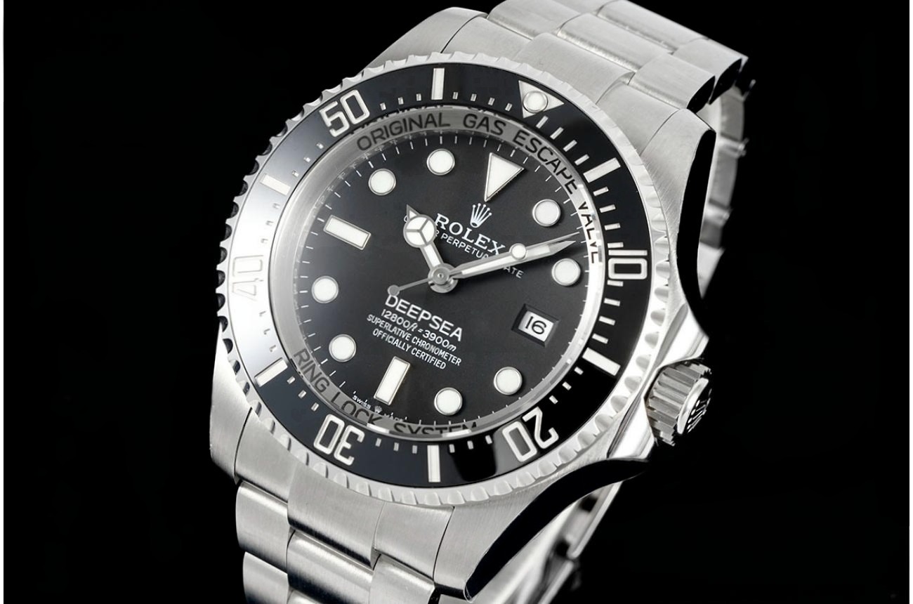 DeepSea 136660 44mm SS/SS Black DIal EWEF A3235