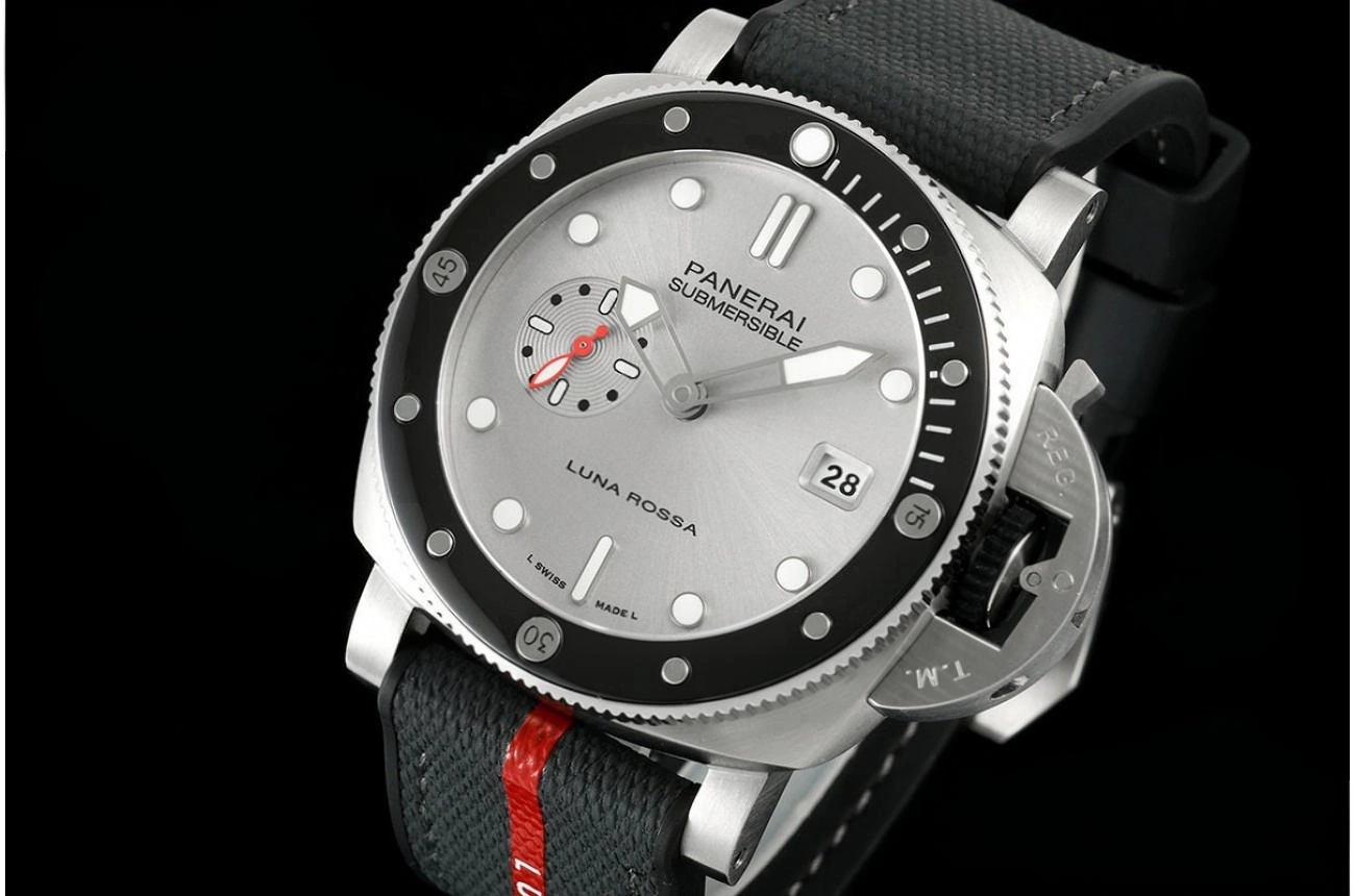 Submersible PAM1681 44mm SS/NY Silver Dial VSF P900