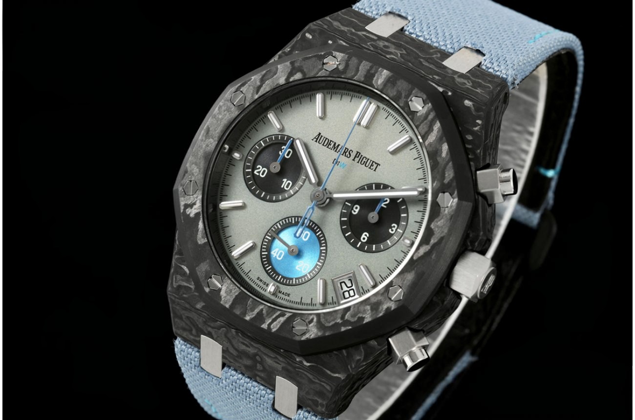 Royal Oak Chrono DIW 26240 41mm Quartz Fiber/NY Ash Grey Dial APF SH4401